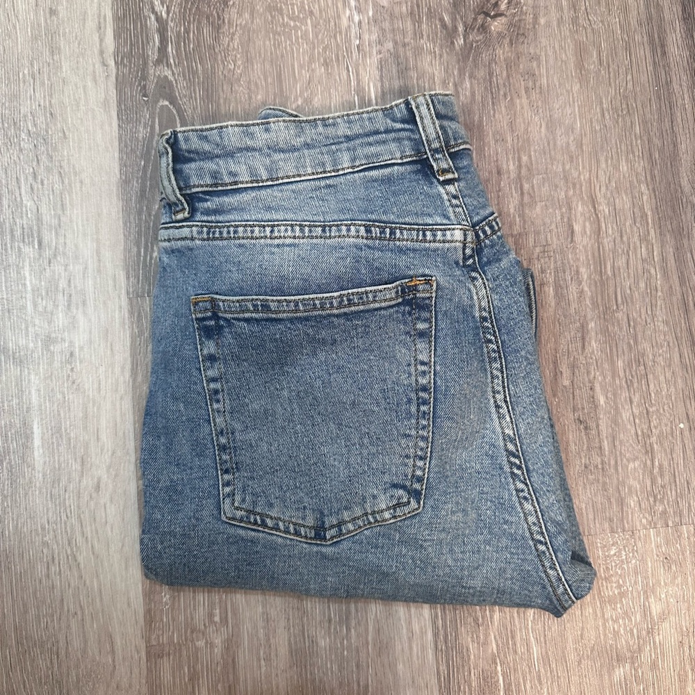 H&M High Waisted Mom Jeans